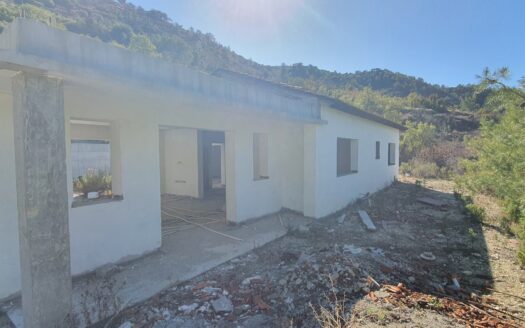 Detached house, 3 bedrooms, in Korfi